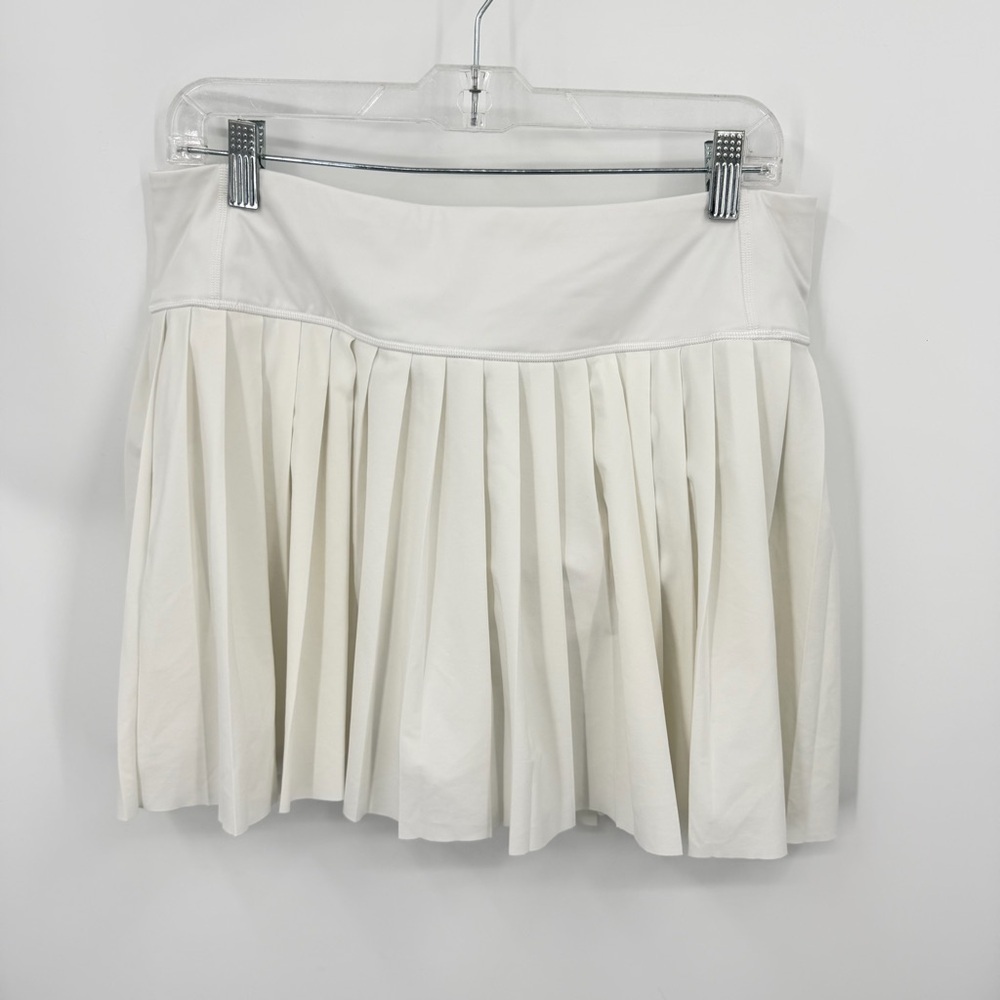 Athleta elevate skort white pleated‎ sz L